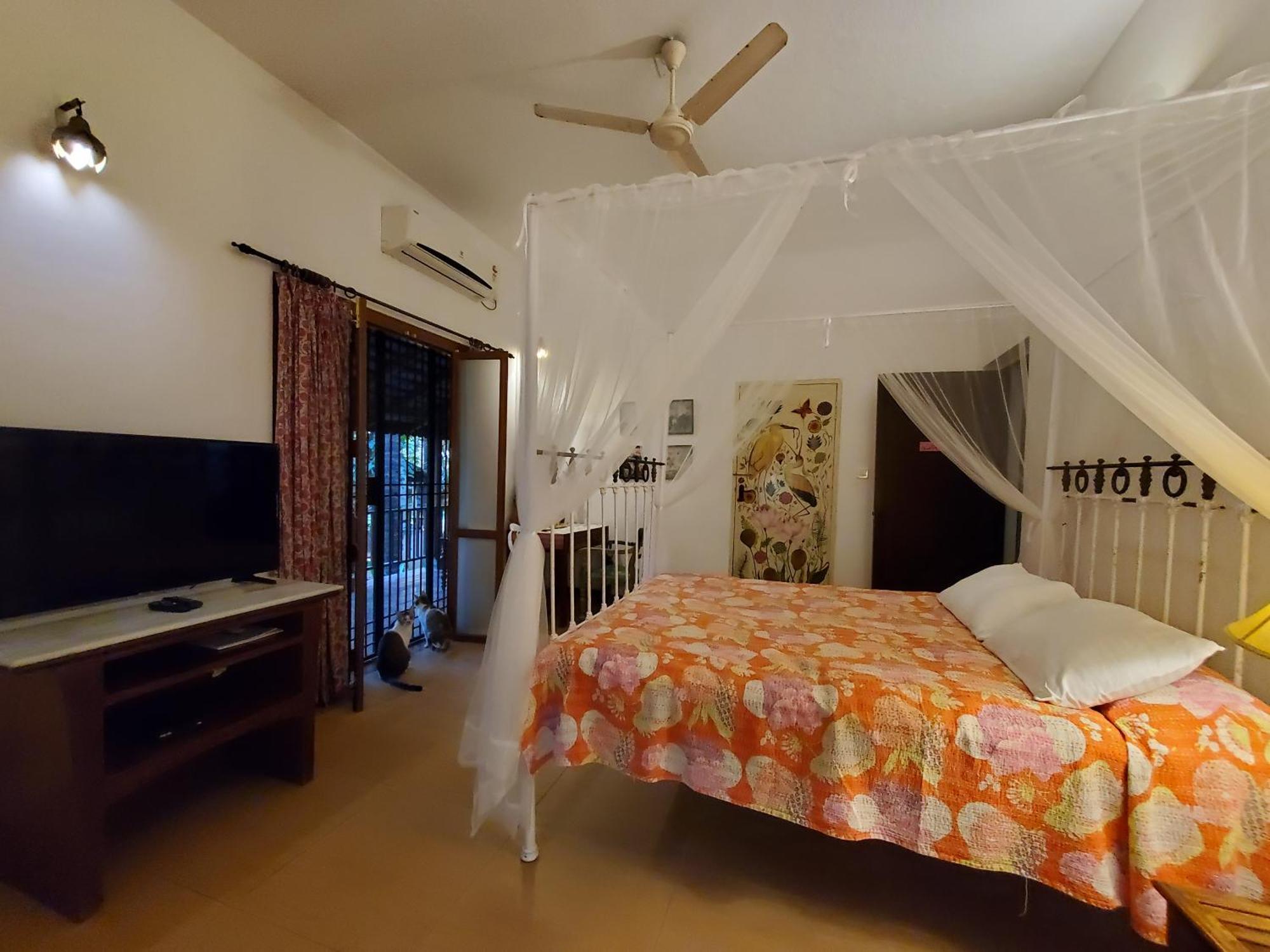 ホテル Kariappa House ポンディシェリ エクステリア 写真