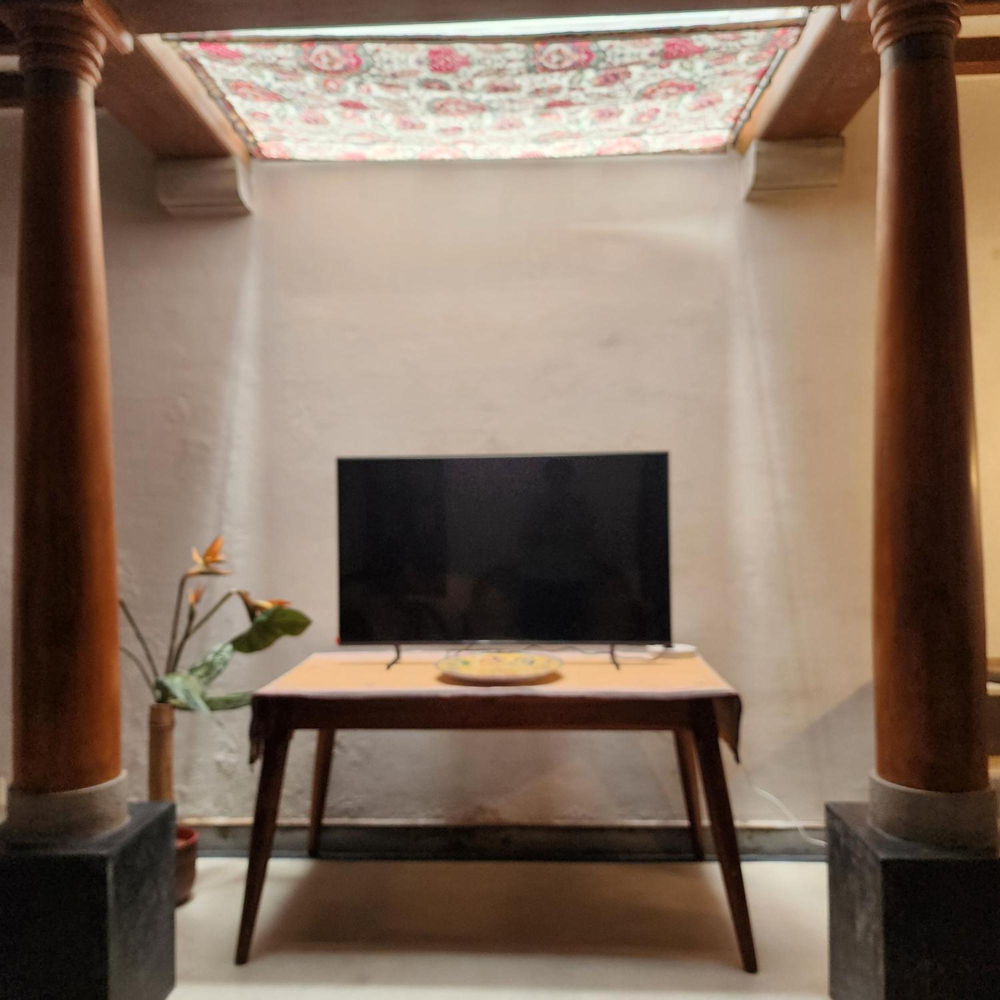 ホテル Kariappa House ポンディシェリ エクステリア 写真